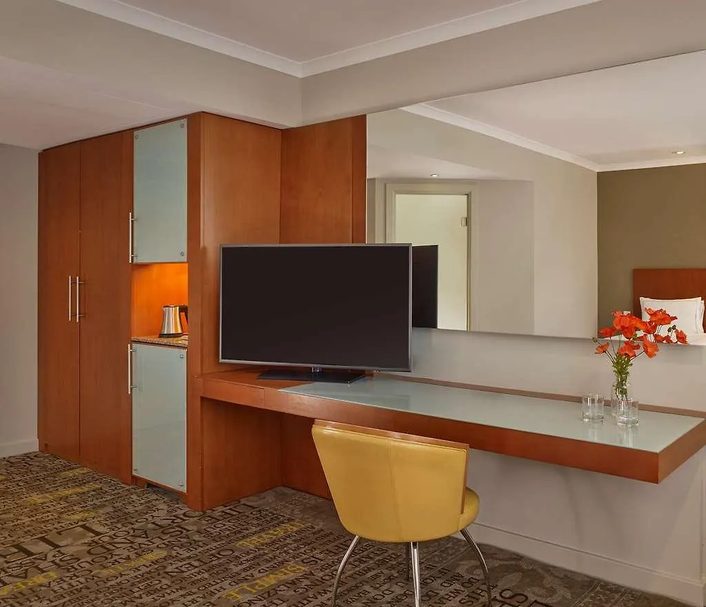 Park Plaza Nottingham Hotel 4*,