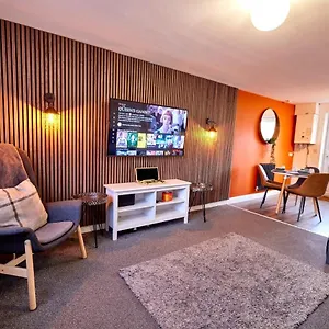 Willoughby House Beeston Apartment