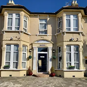 britannia-inn-london.cambridgehotelsuk.com/